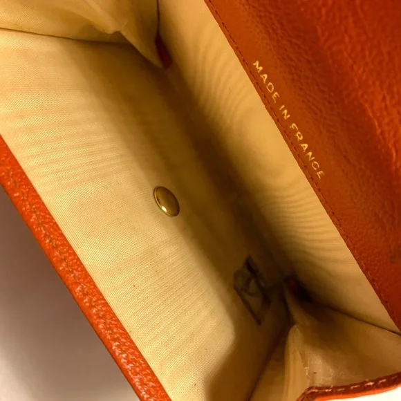 CHANEL card holder orange/salmon color - Picture 5 of 7